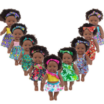 Jolies poupée noires en silicone pour bébé