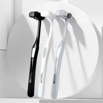 Brosse à dents manuelle jetable à poils doux - brosser intérieur et extérieur au même moment